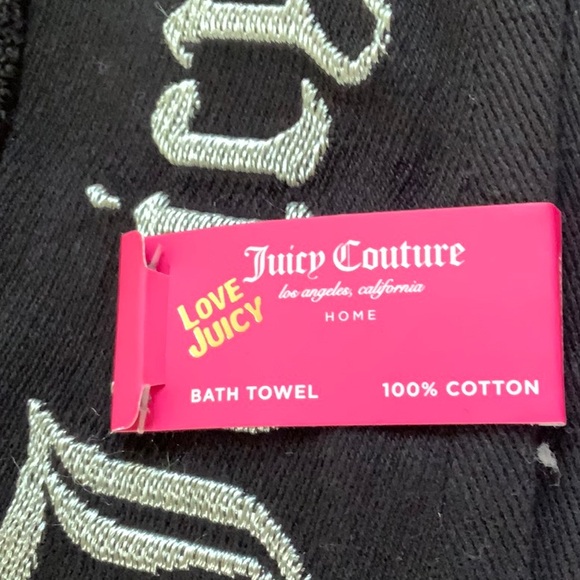 Juicy Couture Home Silver Embroidered Name Plush Oversised Bath Towel - Picture 3 of 4